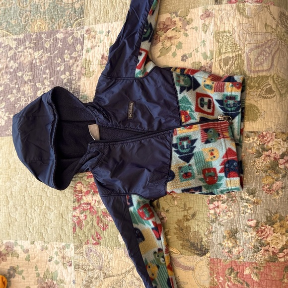 Columbia Zip up - Picture 2 of 2